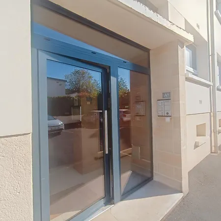 10-minute Walk To Zenith And Palais Des Sports Apartment Caen